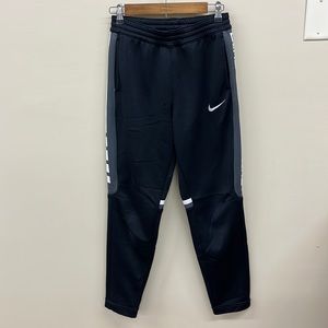 Nike boys black sweatpants